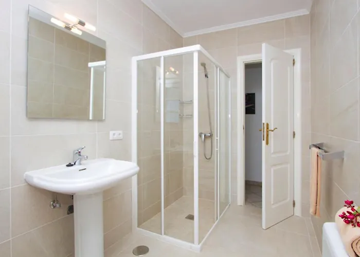 Villa Modern Mojones 3 Bedrooms Private Heated Pool Marcus Puerto del Carmen (Lanzarote)